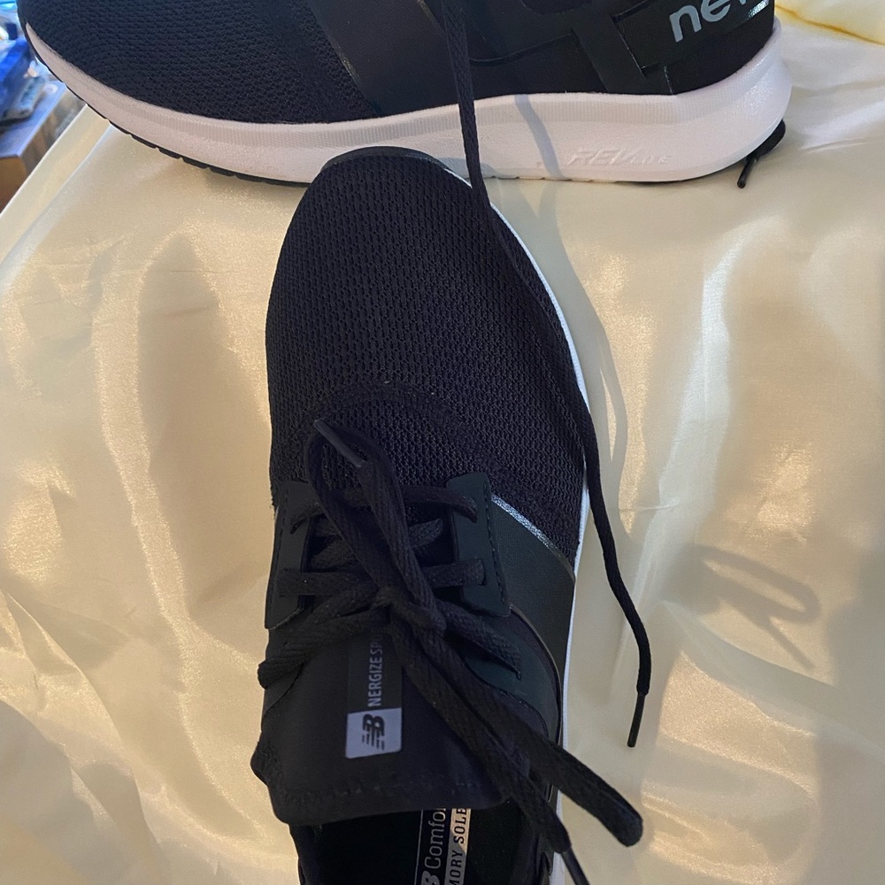 New Balance sneakers, never worn!